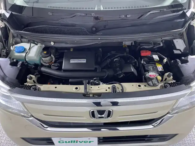 ホンダ Ｎ ＢＯＸ G EX ホンダセンシング 神奈川県 2018(平30)年 6.5万km プレミアムアイボリーパール2トーン 純正７型メモリーナビゲーション【VXM-184VFI】/フルセグ　CD DVD　AM FM iPod　SD USB　Bluetooth　AUX/片側電動スライドドア【ロールサンシェード】/ホンダセンシング/衝突軽減ブレーキ/誤発進抑制機能/後方誤発進抑制機能/歩行者事故低減ステアリング/先行車発進告知お知/アダブティブクルーズコントロール/車線維持支援システム/オートハイビーム/標識認識機能/路外逸脱抑制機能/リアパーキングセンサー/ECON/プラズマクラスター付きオートエアコン　リアヒーターダクト/LEDヘッドライト/オートライト/取説　保証書
