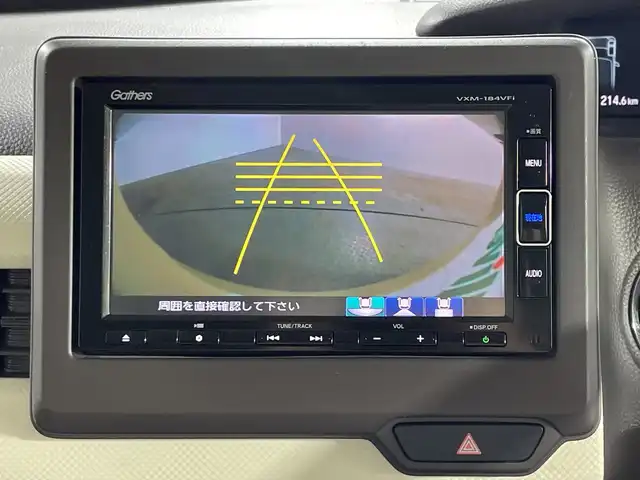 ホンダ Ｎ ＢＯＸ G EX ホンダセンシング 神奈川県 2018(平30)年 6.5万km プレミアムアイボリーパール2トーン 純正７型メモリーナビゲーション【VXM-184VFI】/フルセグ　CD DVD　AM FM iPod　SD USB　Bluetooth　AUX/片側電動スライドドア【ロールサンシェード】/ホンダセンシング/衝突軽減ブレーキ/誤発進抑制機能/後方誤発進抑制機能/歩行者事故低減ステアリング/先行車発進告知お知/アダブティブクルーズコントロール/車線維持支援システム/オートハイビーム/標識認識機能/路外逸脱抑制機能/リアパーキングセンサー/ECON/プラズマクラスター付きオートエアコン　リアヒーターダクト/LEDヘッドライト/オートライト/取説　保証書