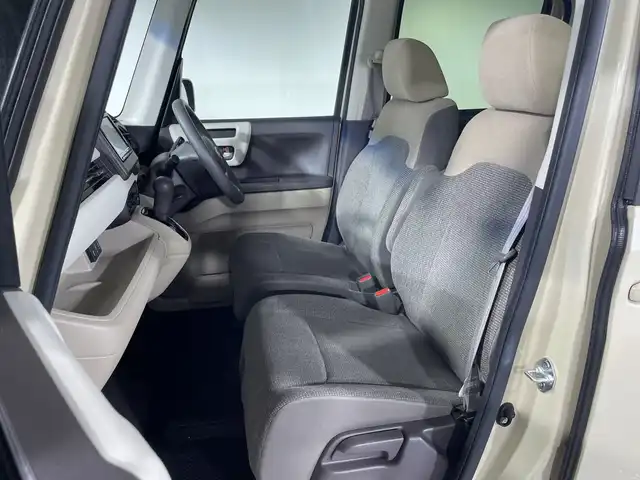 ホンダ Ｎ ＢＯＸ G EX ホンダセンシング 神奈川県 2018(平30)年 6.5万km プレミアムアイボリーパール2トーン 純正７型メモリーナビゲーション【VXM-184VFI】/フルセグ　CD DVD　AM FM iPod　SD USB　Bluetooth　AUX/片側電動スライドドア【ロールサンシェード】/ホンダセンシング/衝突軽減ブレーキ/誤発進抑制機能/後方誤発進抑制機能/歩行者事故低減ステアリング/先行車発進告知お知/アダブティブクルーズコントロール/車線維持支援システム/オートハイビーム/標識認識機能/路外逸脱抑制機能/リアパーキングセンサー/ECON/プラズマクラスター付きオートエアコン　リアヒーターダクト/LEDヘッドライト/オートライト/取説　保証書