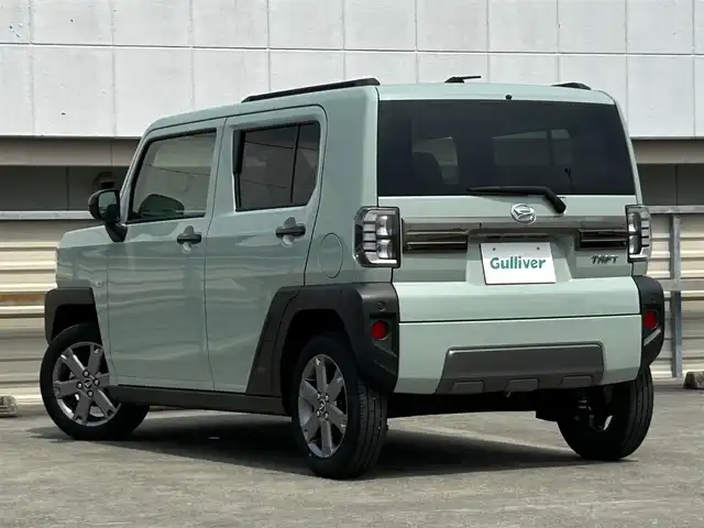 ダイハツ タフト G ダーククロムベンチャー 静岡県 2023(令5)年 0.9万km セラミックグリーンM 特別仕様車/スマートアシスト/純正９型ディスプレイ/バックカメラ/フルセグＴＶ/HDMIケーブル/ＢＴオーディオ/シートヒーター/ＬＥＤヘッド/フォグライト/オートライト/アイドリングストップ/電子パーキングブレーキ/純正１５ＡＷ
