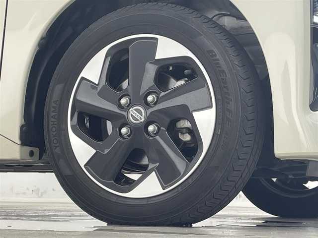 日産 ルークス HWS X プロパイロットED 滋賀県 2021(令3)年 1.1万km フローズンバニラパール 禁煙車/純正9型ナビ/CD.DVD.Bluetooth.フルセグ/アラウンドビューモニター/エマージェンシーブレーキ/プロパイロット/ETC/前方ドライブレコーダー/LEDヘッドライト/オートライト/両側パワースライドドア/左ハンズフリースライドドア/ステアリングスイッチ/クリアランスソナー/スマートキー