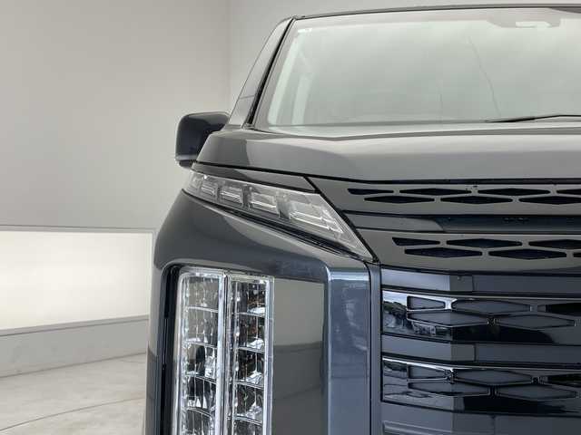 三菱 デリカＤ：５ ブラックエディション 愛知県 2025(令7)年 0.1千km グレーⅡ 登録済未使用車/純正11型ナビ/全方位カメラ/両側パワースライドドア/レーダークルーズコントロール/シートヒーター/バックカメラ/電動リアゲート/コーナーセンサー/純正アルミホイール/ブラインドスポットモニター/パドルシフト/オートマチックハイビーム/衝突軽減システム/フルセグ/CD DVD/Bluetooth/ステアリングスイッチ/スマートキー/プッシュスタート