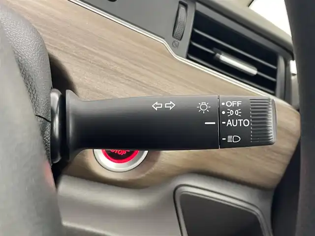 ホンダ フリード G ホンダセンシング 神奈川県 2020(令2)年 2.8万km クリスタルブラックパール ホンダセンシング　純正ナビ　バックカメラ　ビルトインＥＴＣ　アダクティブクルーズコントロール　両側パワースライドドア　社外アルミホイール　オートライト　スマートキー　プッシュスタート　地デジフルセグ