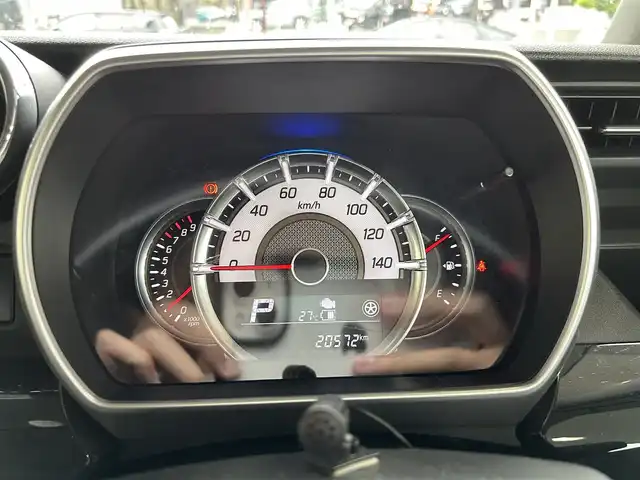 スズキ スペーシア カスタム HYBRID XS 鹿児島県 2020(令2)年 2.1万km スチールシルバーM 社外ディスプレイオーディオ(FM/AM/CD/DVD/BT)/プッシュスタート/両側パワスラ/バックカメラ/アイドリングストップ/ハーフレザーシート/D席シートヒーター/純正フロアマット/純正アルミホイール/オートライト/ABS/ESP/DSBS/レーンキープアシスト/後方コーナーセンサー/イモビライザーシステム/スマートキー/取扱説明書/保証書