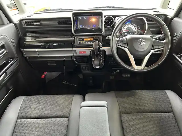スズキ スペーシア カスタム HYBRID XS 鹿児島県 2020(令2)年 2.1万km スチールシルバーM 社外ディスプレイオーディオ(FM/AM/CD/DVD/BT)/プッシュスタート/両側パワスラ/バックカメラ/アイドリングストップ/ハーフレザーシート/D席シートヒーター/純正フロアマット/純正アルミホイール/オートライト/ABS/ESP/DSBS/レーンキープアシスト/後方コーナーセンサー/イモビライザーシステム/スマートキー/取扱説明書/保証書