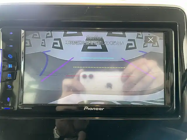 スズキ スペーシア カスタム HYBRID XS 鹿児島県 2020(令2)年 2.1万km スチールシルバーM 社外ディスプレイオーディオ(FM/AM/CD/DVD/BT)/プッシュスタート/両側パワスラ/バックカメラ/アイドリングストップ/ハーフレザーシート/D席シートヒーター/純正フロアマット/純正アルミホイール/オートライト/ABS/ESP/DSBS/レーンキープアシスト/後方コーナーセンサー/イモビライザーシステム/スマートキー/取扱説明書/保証書