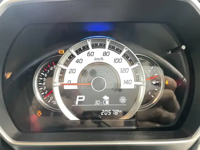 スズキ スペーシア カスタム HYBRID XS 鹿児島県 2020(令2)年 2.1万km スチールシルバーM 社外ディスプレイオーディオ(FM/AM/CD/DVD/BT)/プッシュスタート/両側パワスラ/バックカメラ/アイドリングストップ/ハーフレザーシート/D席シートヒーター/純正フロアマット/純正アルミホイール/オートライト/ABS/ESP/DSBS/レーンキープアシスト/後方コーナーセンサー/イモビライザーシステム/スマートキー/取扱説明書/保証書