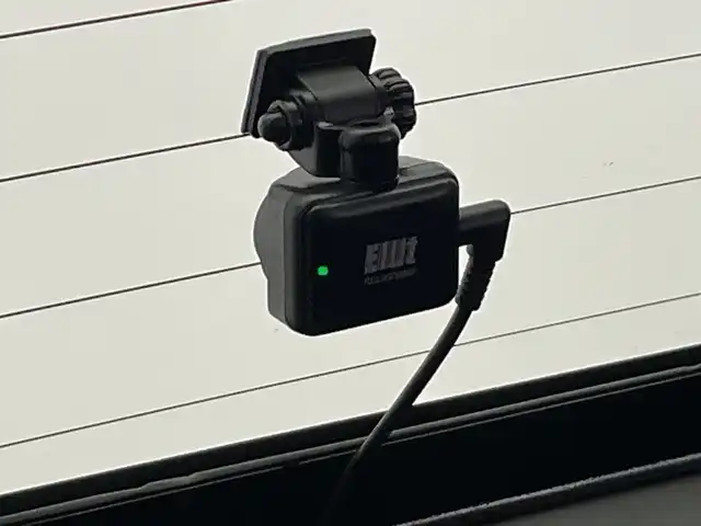 スズキ クロスビー HYBRID MZ 栃木県 2024(令6)年 2.1万km 赤Ⅱ 社外ナビ/（CD/DVD/フルセグTV/Bluetooth/MSV）/バックカメラ/スズキセーフティサポート/・デュアルカメラブレーキサポート/・誤発進抑制機能/・車線逸脱抑制機能/・車線逸脱警報機能/・ふらつき警報機能/・先行車発進お知らせ機能/・標識認識機能/コーナーセンサー/ビルトインETC/前後ドラレコ/前席シートヒーター/禁煙車/2トーン/オートライト/LEDヘッドライト/パドルシフト/フォグランプ/スマートキー/プッシュスタート/純正AW