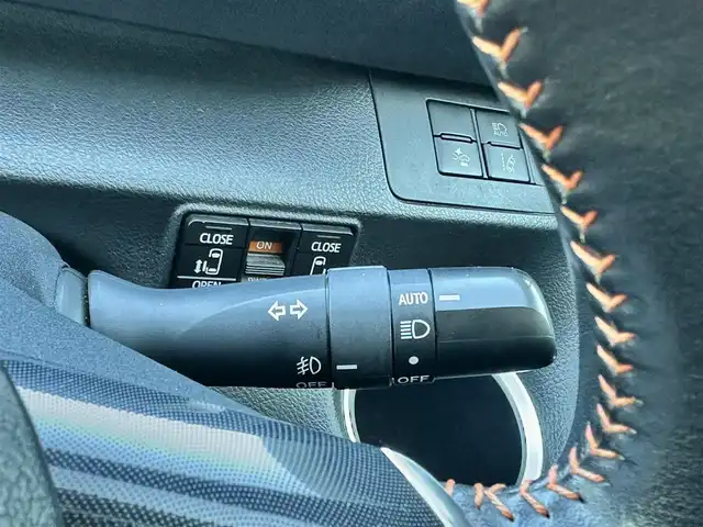 トヨタ シエンタ G 島根県 2018(平30)年 5.4万km クールボルドーガラスフレーク 登録時走行距離53446Km/保証書/取扱説明書/純正ディーラーOPナビ/フルセグTV/両側パワースライドドア/衝突軽減ブレーキ/バックカメラ/LEDヘッドライト/前席シートヒーター/ウィンカーミラー/電動格納ミラー/アイドリングストップ/ETC/プッシュスタート