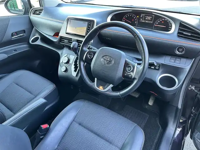 トヨタ シエンタ G 島根県 2018(平30)年 5.4万km クールボルドーガラスフレーク 登録時走行距離53446Km/保証書/取扱説明書/純正ディーラーOPナビ/フルセグTV/両側パワースライドドア/衝突軽減ブレーキ/バックカメラ/LEDヘッドライト/前席シートヒーター/ウィンカーミラー/電動格納ミラー/アイドリングストップ/ETC/プッシュスタート