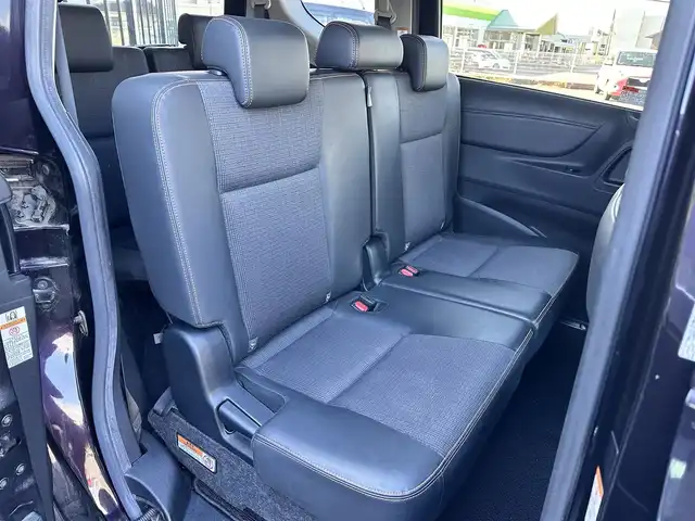 トヨタ シエンタ G 島根県 2018(平30)年 5.4万km クールボルドーガラスフレーク 登録時走行距離53446Km/保証書/取扱説明書/純正ディーラーOPナビ/フルセグTV/両側パワースライドドア/衝突軽減ブレーキ/バックカメラ/LEDヘッドライト/前席シートヒーター/ウィンカーミラー/電動格納ミラー/アイドリングストップ/ETC/プッシュスタート