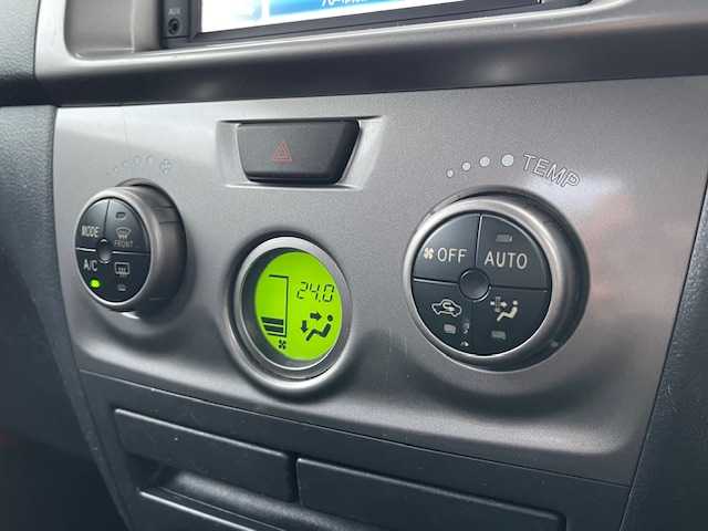 トヨタ ｂＢ Z エアロパッケージ 青森県 2010(平22)年 6.8万km ブラックマイカメタリック 4WD/メモリナビ・ワンセグTV/SD・CD・AUX/ETC/社外エンジンスターター/前後コーナーセンサー/ベンチシート/キーレスキー/純正フロアマット/HIDヘッドライト/フォグランプ/純正15インチAW