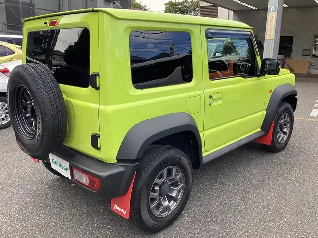 スズキ ジムニー シエラ JC 神奈川県 2023(令5)年 0.9万km キネティックイエロー ワンオーナー/4WD/セーフティサポート/・デュアルセンサーブレーキサポート/・誤発進抑制機能/・車線逸脱警報機能/・標識認識機能/前席シートヒーター/純正フロアマット/スペアキー×1/取扱説明書/保証書