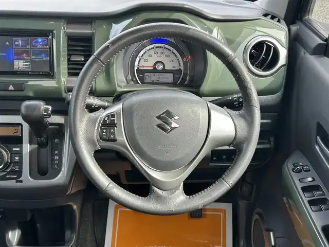 スズキ ハスラー Jスタイル 宮崎県 2015(平27)年 9万km クールカーキパールメタリック/ホワイト2トーンルーフ (株)IDOMが運営する【じしゃロン宮崎店】の自社ローン対象車両になります。こちらは現金ご利用時の価格です。/自社ローンご希望の方は別途その旨お申付け下さい。//ナビ(GCX514)//TV/CD/DVD/Bluetooth//バックカメラ//ETC//前席シートヒーター//純正フロアマット//社外アルミホイール//ドアバイザー//電格ウィンカーミラー//ドライブレコーダー