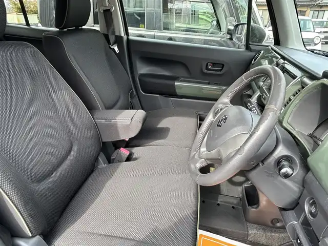 スズキ ハスラー Jスタイル 宮崎県 2015(平27)年 9万km クールカーキパールメタリック/ホワイト2トーンルーフ (株)IDOMが運営する【じしゃロン宮崎店】の自社ローン対象車両になります。こちらは現金ご利用時の価格です。/自社ローンご希望の方は別途その旨お申付け下さい。//ナビ(GCX514)//TV/CD/DVD/Bluetooth//バックカメラ//ETC//前席シートヒーター//純正フロアマット//社外アルミホイール//ドアバイザー//電格ウィンカーミラー//ドライブレコーダー