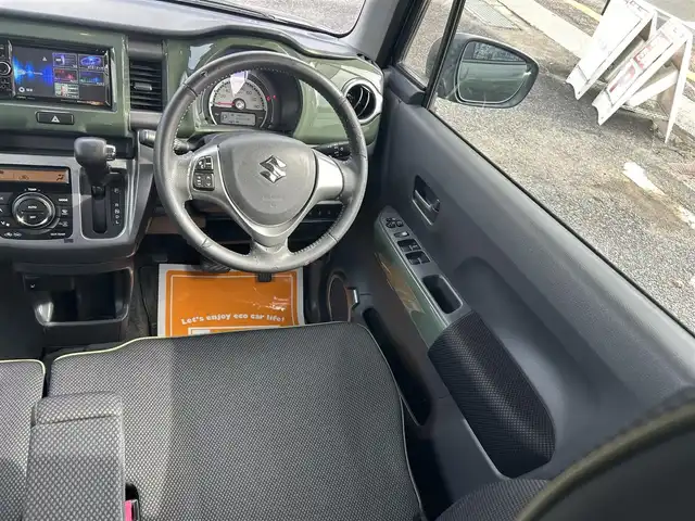 スズキ ハスラー Jスタイル 宮崎県 2015(平27)年 9万km クールカーキパールメタリック/ホワイト2トーンルーフ (株)IDOMが運営する【じしゃロン宮崎店】の自社ローン対象車両になります。こちらは現金ご利用時の価格です。/自社ローンご希望の方は別途その旨お申付け下さい。//ナビ(GCX514)//TV/CD/DVD/Bluetooth//バックカメラ//ETC//前席シートヒーター//純正フロアマット//社外アルミホイール//ドアバイザー//電格ウィンカーミラー//ドライブレコーダー