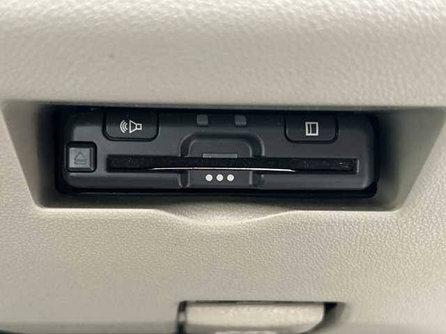 トヨタ パッソ X Lパッケージ S 千葉県 2017(平29)年 3.7万km キナコメタリック 社外SDナビ/ワンセグTV/スマートアシストII/ドライブレコーダー（前後）/バックカメラ/ETC/スマートキー/スペアキー/ハロゲンヘッドライト/レベライザー/電格ミラー/ドアバイザー/オートエアコン