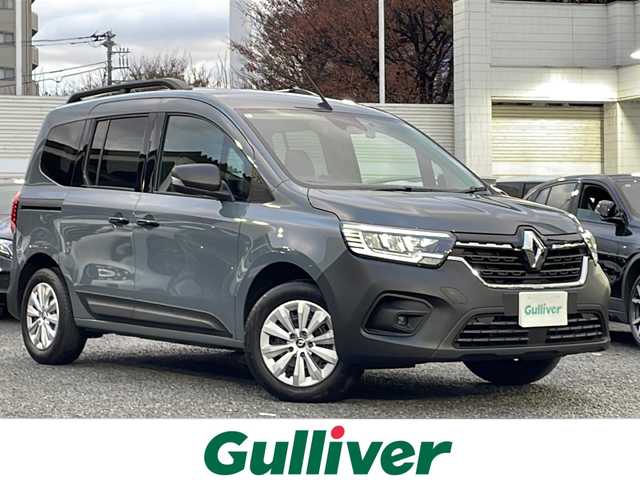 ルノー ルノー カングー ヴァリエテ 東京都 2024(令6)年 0.7万km グレー 車体色　KPW　グリ・アーバン（スモーキーグレー）/ヴァリエテ（2023年限定200台）/ワンオーナー/新車時保証書　取扱説明書　記録簿/レーンセンタリングアシスト/アダプティブクルーズコントロール/ブラインドスポットモニター/ディスプレイオーディオ/【USB/Bluetooth接続】/バックカメラ　ETC/ドライブレコーダー（前後）/LEDヘッドライト/サイド/カーテンエアバッグ/スマートキー×２/COXボディーダンパー【ディーラー取付】/ルーフレール