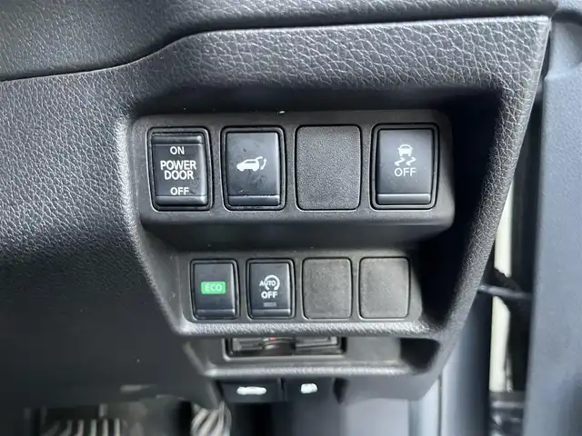 日産 エクストレイル 20Xi 高知県 2019(平31)年 6.3万km ダークメタルグレー フルセグテレビ/全方位カメラ/アイドリングストップ/クルーズコントロール/ETC/スマートキー/Bluetooth接続/後部座席用モニター/ブルーレイ接続/電動リアゲート/ドライブレコーダー/ABS/横滑り防止装置/コーナーセンサー/盗難防止装置/オートライト/LEDヘッドライト/純正18インチアルミホイール/純正フロアマット/Wエアバッグ