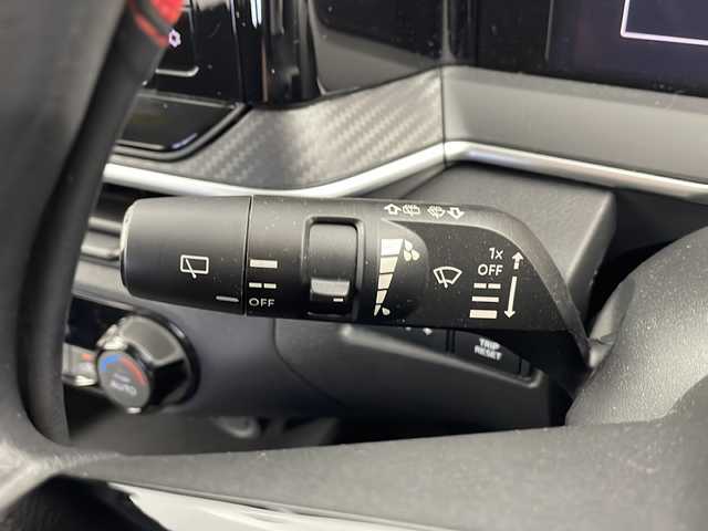 日産 ノート X 岐阜県 2022(令4)年 1.9万km バーガンディー 純正９インチナビ　MM223D-L/・CD/DVD/Bluetooth/MSV/フルセグTV/・全周囲カメラ/デジタルインナーミラー/ステアリングスイッチ/コムテック前後ドラレコ/オートLEDヘッドライト/オートハイビーム/スペアキー有/スマートキー/オートブレーキホールド/コーナーセンサー/車線逸脱警報/車線逸脱防止支援/後側方車両検知警報/後側方車両検知防止支援/速度標識表示/移動物検知/コーナーセンサー/ふらつき警報