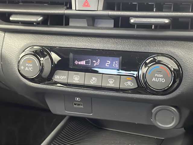 日産 ノート X 岐阜県 2022(令4)年 1.9万km バーガンディー 純正９インチナビ　MM223D-L/・CD/DVD/Bluetooth/MSV/フルセグTV/・全周囲カメラ/デジタルインナーミラー/ステアリングスイッチ/コムテック前後ドラレコ/オートLEDヘッドライト/オートハイビーム/スペアキー有/スマートキー/オートブレーキホールド/コーナーセンサー/車線逸脱警報/車線逸脱防止支援/後側方車両検知警報/後側方車両検知防止支援/速度標識表示/移動物検知/コーナーセンサー/ふらつき警報