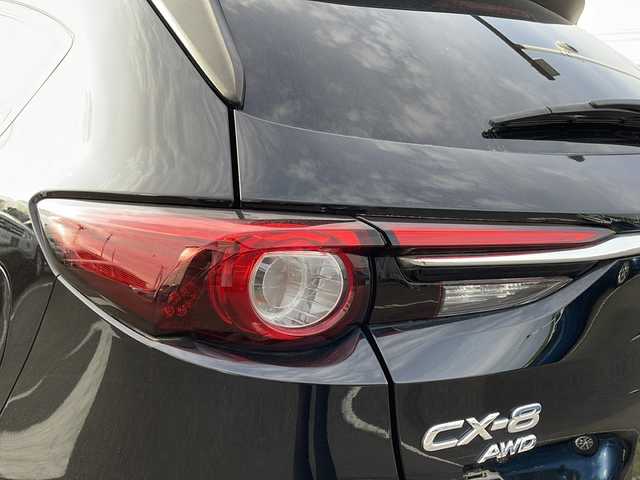 マツダ ＣＸ－８ XD プロアクティブ 新潟県 2018(平30)年 7.8万km ジェットブラックマイカ ・４WD /・BOSEサウンドシステム/・マツダコネクトナビ＆フルセグ＆BT＆DVD/・バックカメラ/・サイドカメラ/・パワーバックドア/・社外ドライブレコーダー/・ステアリングヒーター/・前席シートヒーター/・運転席パワーシート/・ETC/・前後コーナーセンサー/・衝突軽減ブレーキ/・レーンキープアシスト/・レーダークルーズコントロール/・オートハイビーム/・電動パーキング/・ブレーキホールド/・純正19インチAW/・BSM/・フロアマット/・ルーフレール/・LEDオートライト/・フォグランプ