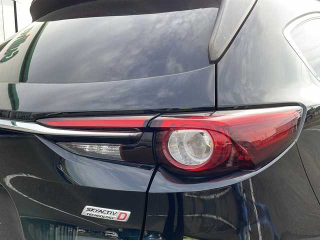 マツダ ＣＸ－８ XD プロアクティブ 新潟県 2018(平30)年 7.8万km ジェットブラックマイカ ・４WD /・BOSEサウンドシステム/・マツダコネクトナビ＆フルセグ＆BT＆DVD/・バックカメラ/・サイドカメラ/・パワーバックドア/・社外ドライブレコーダー/・ステアリングヒーター/・前席シートヒーター/・運転席パワーシート/・ETC/・前後コーナーセンサー/・衝突軽減ブレーキ/・レーンキープアシスト/・レーダークルーズコントロール/・オートハイビーム/・電動パーキング/・ブレーキホールド/・純正19インチAW/・BSM/・フロアマット/・ルーフレール/・LEDオートライト/・フォグランプ