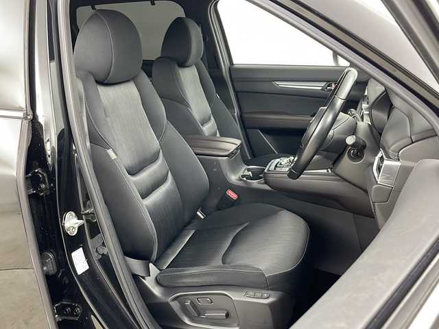 マツダ ＣＸ－８ XD プロアクティブ 道央・札幌 2018(平30)年 7.9万km ジェットブラックマイカ ・４WD /・BOSEサウンドシステム/・マツダコネクトナビ（CD＆DVD＆TV＆BT＆USB）/・バックカメラ/・サイドカメラ/・パワーバックドア/・社外ドライブレコーダー/・ステアリングヒーター/・前席シートヒーター/・運転席パワーシート/・ETC/・前後コーナーセンサー/・衝突軽減ブレーキ/・レーンキープアシスト/・レーダークルーズコントロール/・オートハイビーム/・電動パーキング/・ブレーキホールド/・純正19インチAW/・BSM/・フロアマット/・ルーフレール/・LEDオートライト/・フォグランプ/・