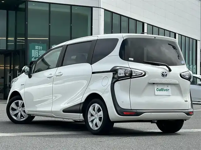 トヨタ シエンタ ハイブリッド G 島根県 2020(令2)年 7.4万km ホワイトパールクリスタルシャイン トヨタセーフティセンス/純正ナビ/CD/Bluetooth/バックカメラ/両側パワースライドドア/クルーズコントロール/オートマチックハイビーム /コーナーセンサー /LDA/ビルトインETC/前後ドライブレコーダー/スマートキー/スペアキー /プッシュスタート /純正フロアマット