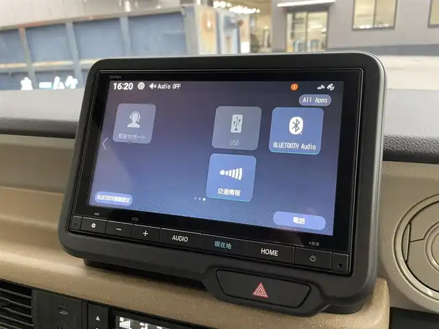 ホンダ Ｎ ＢＯＸ 滋賀県 2024(令6)年 0.2万km クリスタルブラックパール 禁煙車/純正８型ナビ/バックカメラ/ドライブレコーダー/ＬＥＤライト/ステアリングスイッチ/ホンダセンシング/●衝突軽減ブレーキ/●先行車発進お知らせ機能/●歩行者事故低減ステアリング/●路外逸脱抑制機能/●標識認識機能/●渋滞追従機能付アダプティブクルーズコントロール/●車線維持支援システム/●誤発進抑制機能/●後方誤発進抑制機能/●近距離衝突軽減ブレーキ/●急アクセル抑制機能/●パーキングセンサーシステム/●オートハイビーム/片側パワースライドドア/オートライト/スマートキー/オートブレーキホールド/電動格納ミラー
