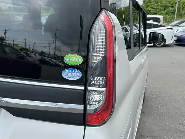 日産 ルークス ハイウェイスター X 静岡県 2020(令2)年 2万km ホワイトパール エマージェンシーブレーキ/純正SDナビ(MJ119D-w)/　AM FM CD Bluetooth/ビルトインETC/LEDオートヘッドライト/片側パワースライド/純正14インチアルミホイール/スマートキー2本/リアサンシェード/ワンオーナー/フルセグTV/アラウンドビューモニター/前方ドライブレコーダー