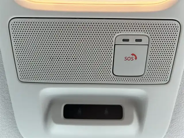 日産 ルークス ハイウェイスター X 静岡県 2020(令2)年 2万km ホワイトパール エマージェンシーブレーキ/純正SDナビ(MJ119D-w)/　AM FM CD Bluetooth/ビルトインETC/LEDオートヘッドライト/片側パワースライド/純正14インチアルミホイール/スマートキー2本/リアサンシェード/ワンオーナー/フルセグTV/アラウンドビューモニター/前方ドライブレコーダー