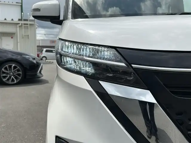 日産 ルークス ハイウェイスター X 静岡県 2020(令2)年 2万km ホワイトパール エマージェンシーブレーキ/純正SDナビ(MJ119D-w)/　AM FM CD Bluetooth/ビルトインETC/LEDオートヘッドライト/片側パワースライド/純正14インチアルミホイール/スマートキー2本/リアサンシェード/ワンオーナー/フルセグTV/アラウンドビューモニター/前方ドライブレコーダー