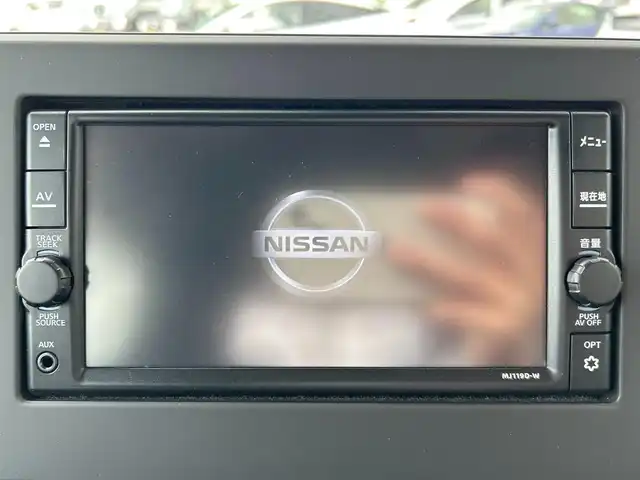 日産 ルークス ハイウェイスター X 静岡県 2020(令2)年 2万km ホワイトパール エマージェンシーブレーキ/純正SDナビ(MJ119D-w)/　AM FM CD Bluetooth/ビルトインETC/LEDオートヘッドライト/片側パワースライド/純正14インチアルミホイール/スマートキー2本/リアサンシェード/ワンオーナー/フルセグTV/アラウンドビューモニター/前方ドライブレコーダー