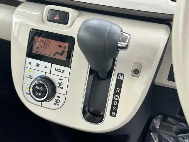 ダイハツ ムーヴ キャンバス G メイクアップ VS SAⅢ 和歌山県 2021(令3)年 1.3万km パールホワイトⅢ/ナチュラルベージュマイカメタリック 2トーン 純正ナビ/全方位モニター/フルセグTV/（BT/CD/DVD）/衝突軽減ブレーキ/コーナーセンサー/横滑り防止装置/純正フロアマット/アイドリングストップ/ドライブレコーダー/ETC/シートヒーター/LEDヘッドライト/フォグランプ/オートライト/オートマチックハイビーム
