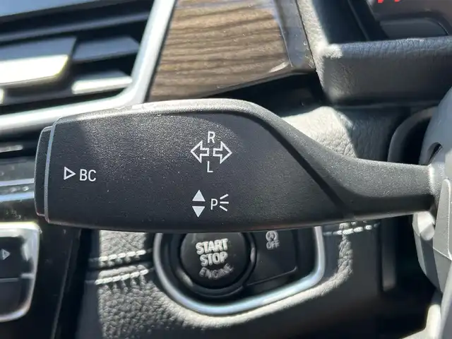ＢＭＷ ２１８ｉ アクティブツアラー ラグジュアリー 福岡県 2017(平29)年 3.2万km ミネラルホワイト インテリジェントセーフティ/コンフォートパッケージ/茶革シート/前席シートヒーター/純正ナビ/社外フルセグTV/バックカメラ/Bluetooth/パワーバックドア/前後コーナーセンサー　/オートライト/オートワイパー/ＬＩＭコントロール　/純正16インチアルミホイール/ミラー一体型ＥＴＣ