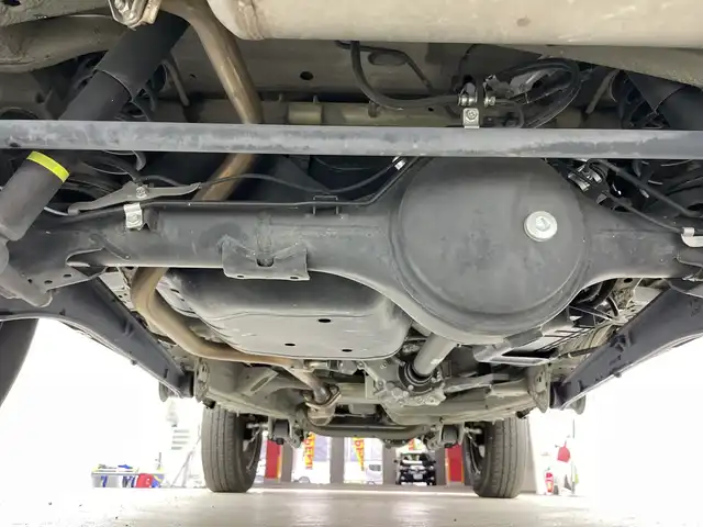 スズキ ジムニー XL 愛知県 2020(令2)年 3.9万km ジャングルグリーン ４WD/ターボ/純正8Vインチナビ（ＡＶＩＣ－ＲＬＳ９０１ＩＩ）/（フルセグTV/CD/DVD/Bluetooth/SD）/バックカメラ/ETC/前席シートヒーター/ダウンヒルアシスト/スマートキー/プッシュスタート/フロントフォグランプ/純正フロアマット/純正ドアバイザー/オートエアコン/横滑り防止装置