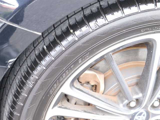 トヨタ ８６ GT 神奈川県 2015(平27)年 6.3万km 黒 ワンオーナー /ドラレコ /純正17インチAW/TRDエアロ(フロント、リア、サイド)/TRDマフラー/社外メモリナビ/フルセグテレビ/バックカメラ/プッシュスタート/ETC2.0/純正LEDクリアランス付ヘッドライト/フロントフォグランプ/クルーズコントロール/デジタルスピードメーター/パドルシフト/左右独立温度調整オートエアコン/スペアキー×1/保証書/取説