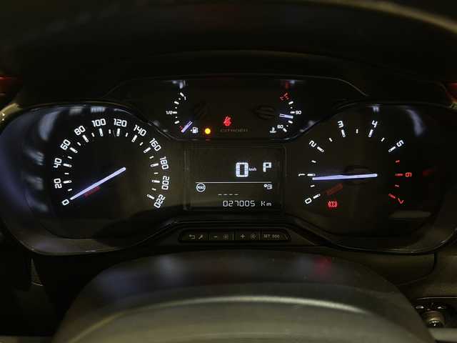 シトロエン Ｃ３ エル 新潟県 2018(平30)年 2.8万km ブランバンキーズ アクティブセーフティブレーキ/純正ナビ/フルセグTV/バックカメラ/ETC/クルーズコントロール/インテリジェントハイビーム/純正17インチアルミホイール/オールシーズンタイヤ/コーナーセンサー/アイドリングストップ/スマートキー/プッシュスタート