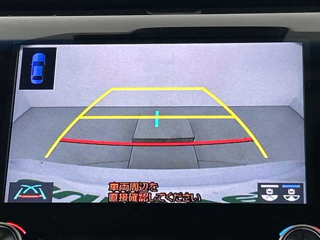 トヨタ カムリ WS 福岡県 2021(令3)年 8.3万km プラチナホワイトパールマイカ 禁煙車/純正8インチナビ/（AM/FM/フルセグTV/Bluetooth/USB)/バックカメラ/AC100V電源/トヨタセーフティセンス/・プリクラッシュセーフティ/・レーダークルーズコントロール/・レーンディパーチャーアラート/・オートマチックハイビーム/・クリアランスソナー/ブラインドスポットモニター/ETC/ドライブレコーダー/パワーシート/純正17インチアルミホイール/スマートキー/プッシュスタート/LEDヘッドライト/フロントフォグランプ/純正フロアマット/横滑り防止装置/電動格納ミラー/ステアリングスイッチ