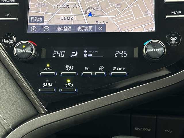 トヨタ カムリ WS 福岡県 2021(令3)年 8.3万km プラチナホワイトパールマイカ 禁煙車/純正8インチナビ/（AM/FM/フルセグTV/Bluetooth/USB)/バックカメラ/AC100V電源/トヨタセーフティセンス/・プリクラッシュセーフティ/・レーダークルーズコントロール/・レーンディパーチャーアラート/・オートマチックハイビーム/・クリアランスソナー/ブラインドスポットモニター/ETC/ドライブレコーダー/パワーシート/純正17インチアルミホイール/スマートキー/プッシュスタート/LEDヘッドライト/フロントフォグランプ/純正フロアマット/横滑り防止装置/電動格納ミラー/ステアリングスイッチ