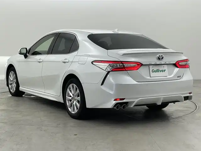 トヨタ カムリ WS 福岡県 2021(令3)年 8.3万km プラチナホワイトパールマイカ 純正８型ＤＡナビ／フルセグＴＶ　/バックカメラ　/ＥＴＣ　/前後ドラレコ　/レーダークルコン　/コーナーセンサー　/衝突軽減ブレーキ　/レーンキープ　/ＢＳＭ　/アクセル踏み間違い防止　/ハーフレザー　/パワーシート　/ＬＥＤヘッドライト
