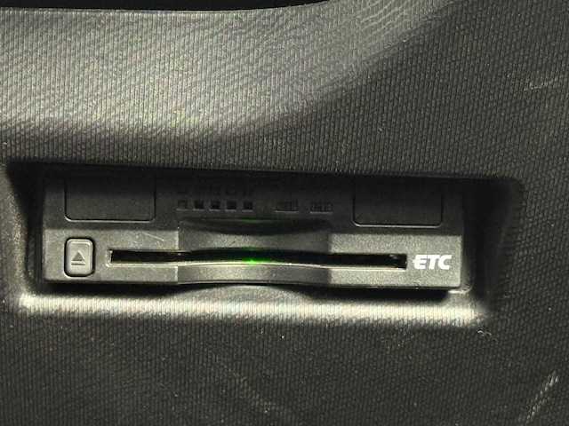 トヨタ アクア S 大阪府 2015(平27)年 5.4万km スーパーレッドⅤ /禁煙車//純正SDナビ【NSZT-W64】//フルTV・Bluetooth・CD・DVD・ラジオ//バックカメラ//前席シートヒーター//LEDヘッドライト//社外１５インチAW//プッシュスタート//スマートキー//取扱説明書//保証書//スペアキー