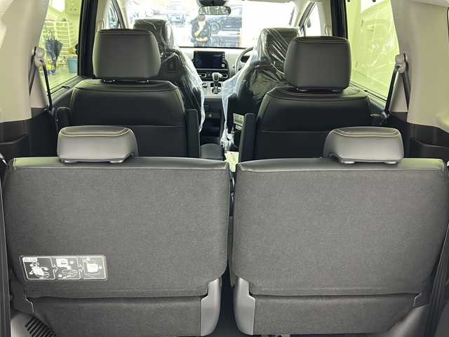 ホンダ フリード ハイブリット e:HEV クロスター 福島県 2025(令7)年 0.1千km クリスタルブラックパール /登録済未使用車//4WD//ホンダセンシング/・衝突軽減ブレーキ/・路外逸脱抑制機能/・先行車発進お知らせ機能/・アダプティブクルーズコントロール/・車線維持支援システム/・パーキングセンサー//ブラインドスポットモニター//マルチビューカメラシステム//メーカーOP9型ナビ/・BT.スマホ連携/・フルセグTV//両側パワースライドドア//前席シートヒーター//プッシュスタート//スマートキー×2//電動パーキングブレーキ//ブレーキホールド//LEDヘッドライト//LEDフォグライト//ステアリングスイッチ//純正15インチAW//ワイパーデアイサー