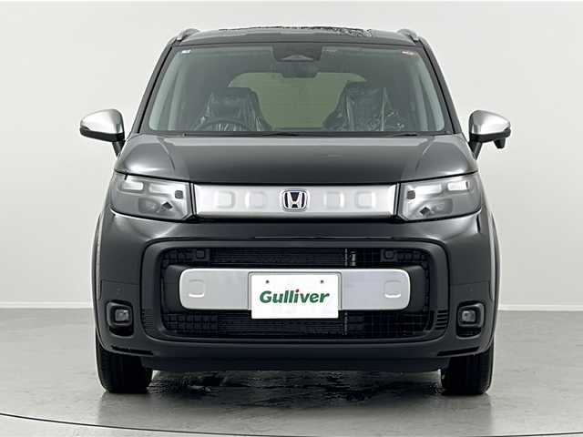 ホンダ フリード ハイブリット e:HEV クロスター 福島県 2025(令7)年 0.1千km クリスタルブラックパール /登録済未使用車//4WD//ホンダセンシング/・衝突軽減ブレーキ/・路外逸脱抑制機能/・先行車発進お知らせ機能/・アダプティブクルーズコントロール/・車線維持支援システム/・パーキングセンサー//ブラインドスポットモニター//マルチビューカメラシステム//メーカーOP9型ナビ/・BT.スマホ連携/・フルセグTV//両側パワースライドドア//前席シートヒーター//プッシュスタート//スマートキー×2//電動パーキングブレーキ//ブレーキホールド//LEDヘッドライト//LEDフォグライト//ステアリングスイッチ//純正15インチAW//ワイパーデアイサー