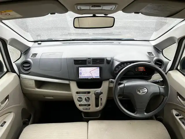ダイハツ ムーヴ L スマートセレクション SA 道央・札幌 2014(平26)年 16.1万km ブライトシルバーメタリック ４WD/純正メモリーナビ/AM/FM/SD/CD/DVD/ワンセグ/衝突被害軽減ブレーキ/横滑り防止装置/ETC/アイドリングストップ/リモコンキー/ハロゲンヘッドライト/ヘッドライトレベライザー/電動格納ミラー/純正フロアマット/ドアバイザー/社外エンジンスターター