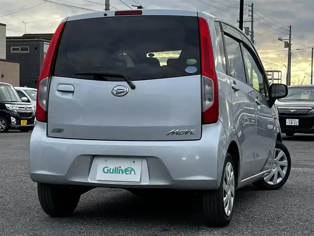 ダイハツ ムーヴ L スマートセレクション SA 道央・札幌 2014(平26)年 16.1万km ブライトシルバーメタリック ４WD/純正メモリーナビ/AM/FM/SD/CD/DVD/ワンセグ/衝突被害軽減ブレーキ/横滑り防止装置/ETC/アイドリングストップ/リモコンキー/ハロゲンヘッドライト/ヘッドライトレベライザー/電動格納ミラー/純正フロアマット/ドアバイザー/社外エンジンスターター