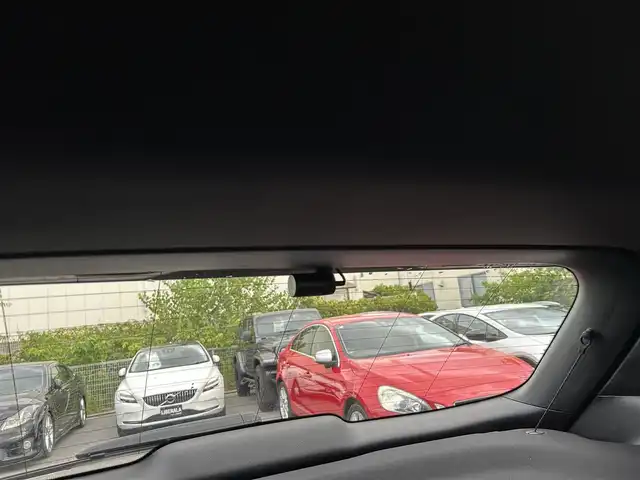 メルセデス・ベンツ Ｍ・ベンツ ＧＬＡ２００ｄ 4マチック AMGライン 滋賀県 2022(令4)年 2.3万km ポーラホワイト ワンオーナー/レーダーセーフティパッケージ/純正ナビ/地デジ/Bluetooth/ワイヤレス充電/全方位カメラ/黒半革/パワーシート/シートヒーター/純正19インチAW/純正ドライブレコーダー（360°）/ETC