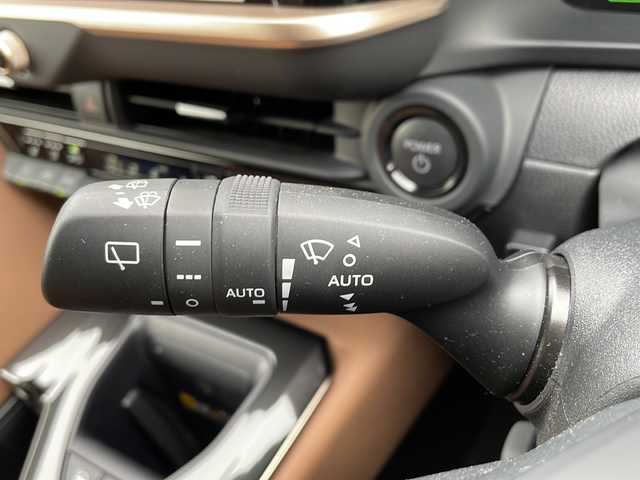 トヨタ クラウン スポーツ Z 道北・旭川 2024(令6)年 4.5万km ブラック /4WD//禁煙車//ワンオーナー//寒冷地仕様//純正ディスプレイオーディオプラス//プレミアムサウンド10スピーカー//パノラマルーフ//ブラウン革シート//パワーシート//シートヒーター＆エアシート//トヨタチームメイト//トヨタセーフティセンス//BT/USB/フルセグ//パノラミックビューモニター//床下透過機能付きデジタルインナーミラー//置くだけ充電//1500W//PCS/ACC/BSM/LDA/RCTA/RCD/PKSB/LDA/PDA/RCTA/RCD/SEA/AVSP/RSA//クリアランスソナー//カラーヘッドアップディスプレイ//オートハイビーム//オートライト//LEDヘッドライト//リアフォグ//ヘッドライトウォッシャー//ビルトインETC2.0//ハンズフリーパワーバックドア//オートリトラミラー//オートワイパー//ミラーヒーター//フロントデアイサー//純正フロアマット//ドアバイザー