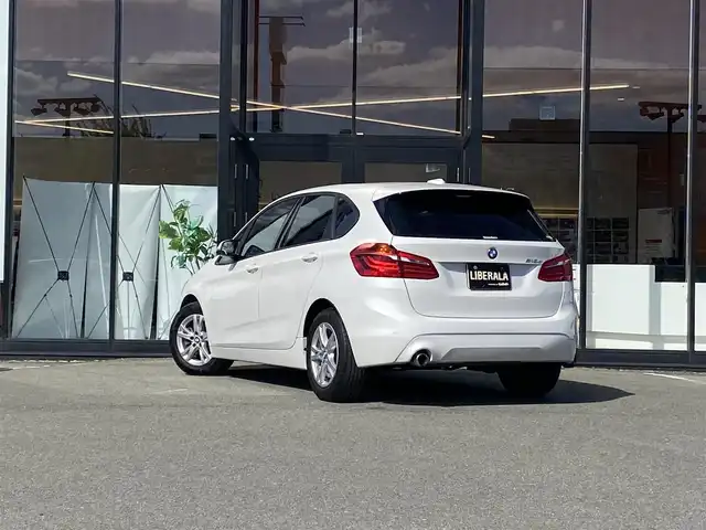 ＢＭＷ ２１８ｄ アクティブツアラー 福岡県 2019(令1)年 3.8万km パール ・アクティブクルーズコントロール/・純正ナビ/BT/USB/・バックカメラ/・ハーフレザーシート/シートヒーター/・ドライブレコーダー/・ETC/・純正16AW/・LEDライト/・HUD/・スペアキー